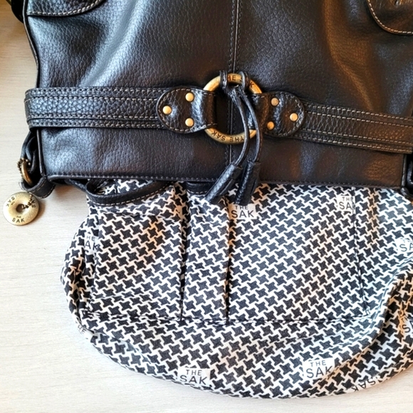 THE SAK Black Pebbled Leather Handbag - Picture 4 of 7